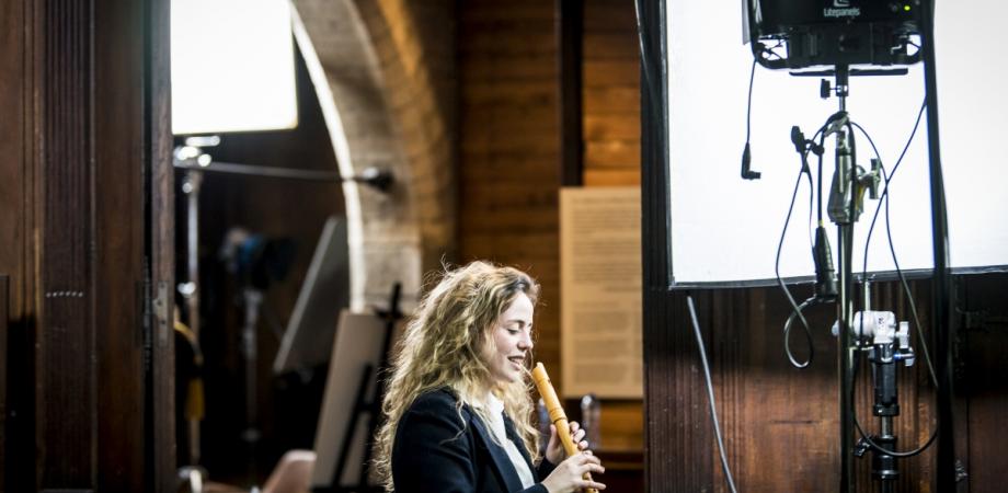 Opnames Frederike Van Lindt in de raadzaal Opnames Frederike Van Lindt in de raadzaal